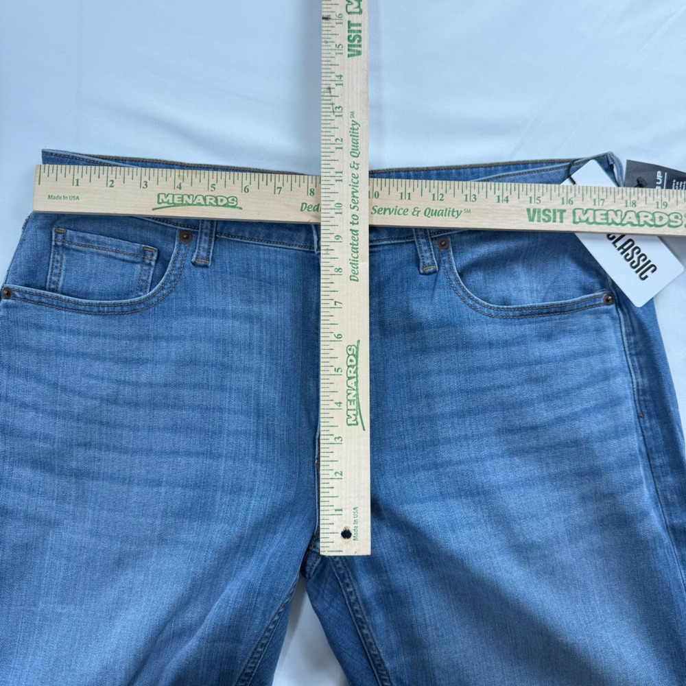 True Classic Mens Straight Leg Jeans Medium Indigo Wash 36x30 Stretch Denim NWT - Picture 4 of 7